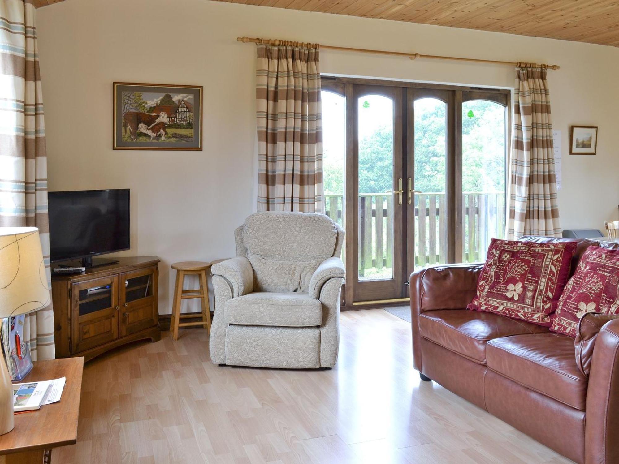 Woodside Lodge - Hw7520 Penybont エクステリア 写真
