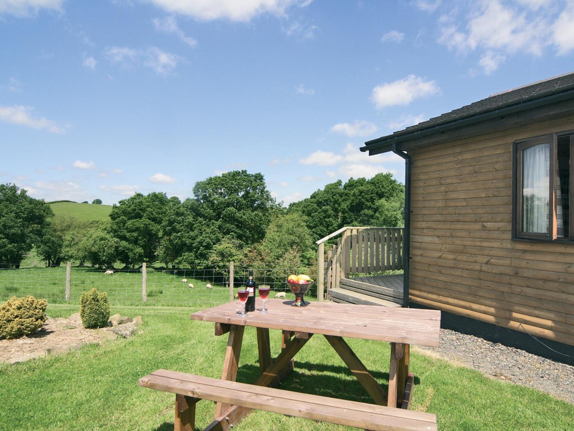 Woodside Lodge - Hw7520 Penybont エクステリア 写真